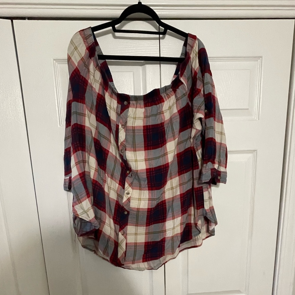 Off Shoulder Plaid Shirt